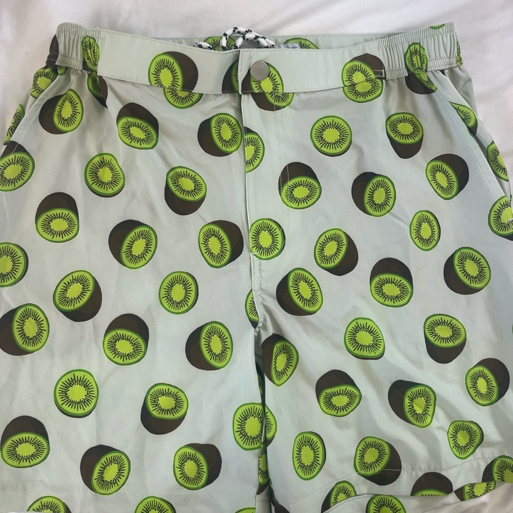 MOSMANN AUSTRALIA SWIM TRUNKS KIWI PRINT LIKE NEW